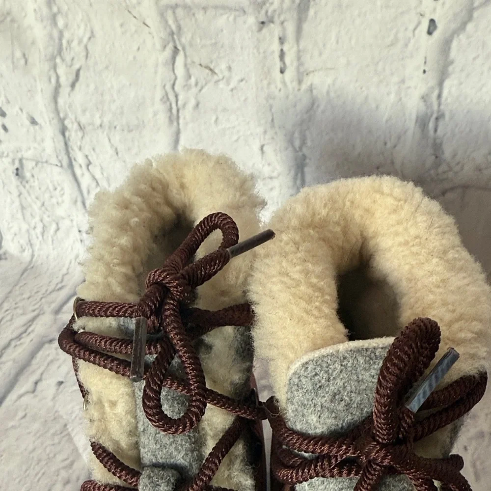 Sorel Tan and Gray Winter Boots
